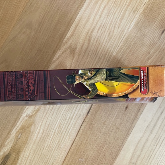 Indiana Jones 12” action figure - whip cracking action - Picture 4 of 6